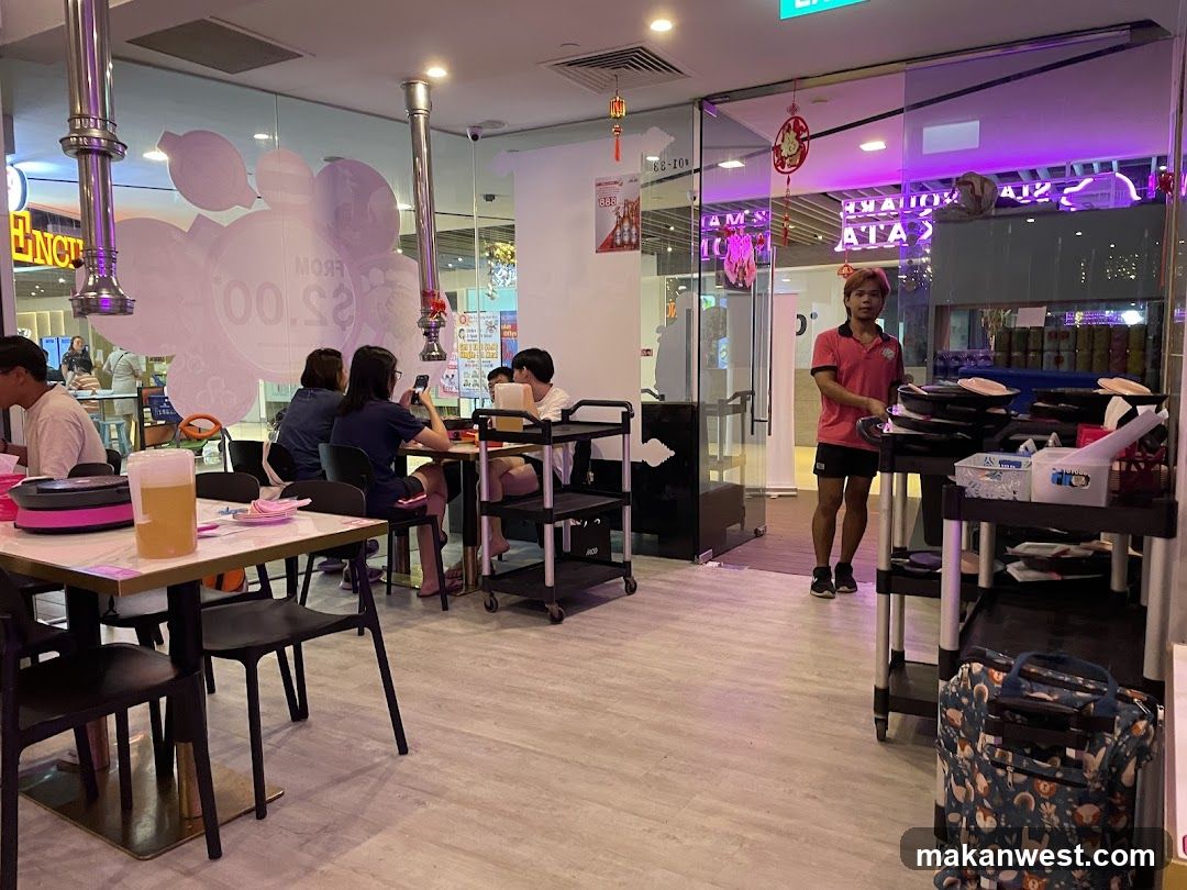 Siam Square Mookata