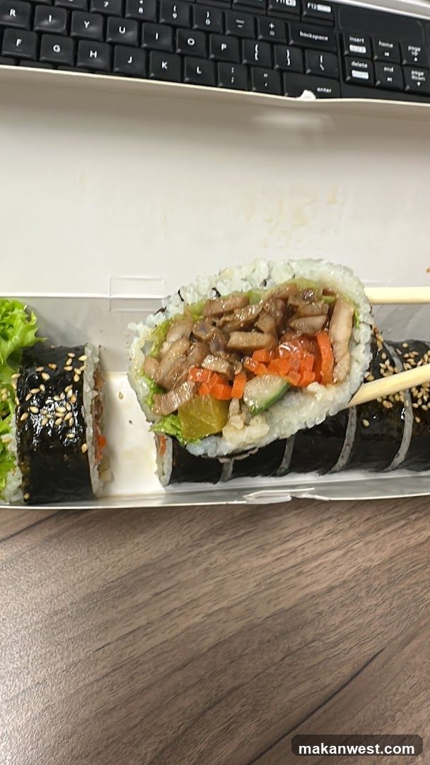 Sushi Roll with Fillings