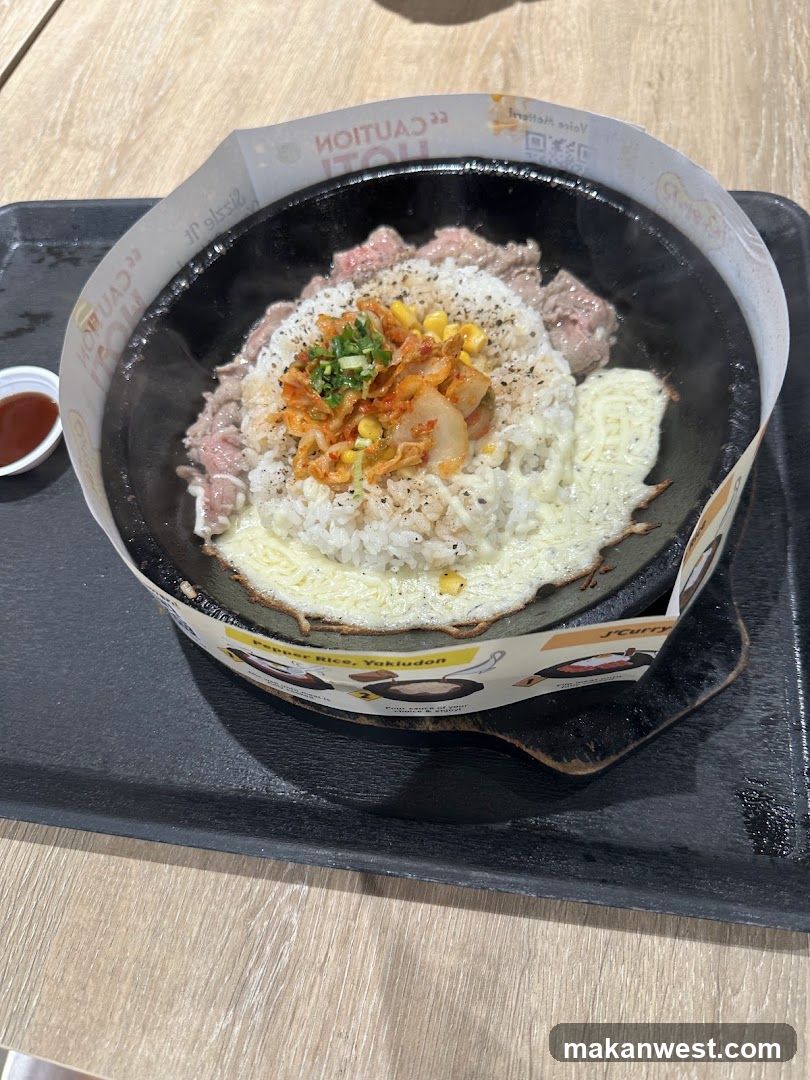 Steamed Rice Bowl with Egg and Meat