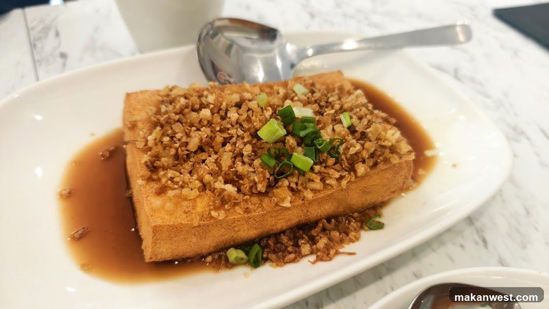 Garlic Tofu with Green Onions