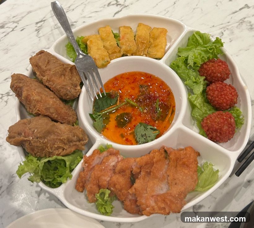Fried Food Platter with Chili Dip