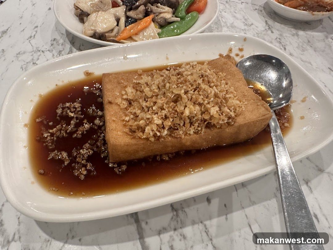 Braised Tofu with Crispy Toppings