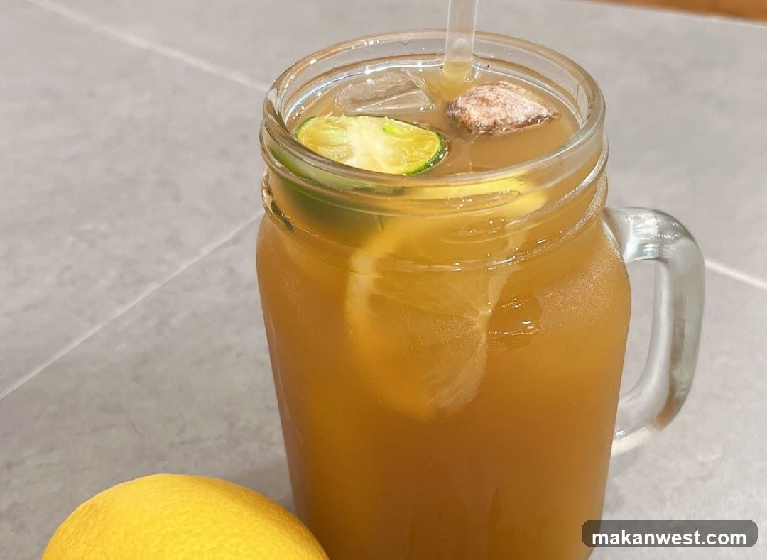 Lemonade in Glass Mug