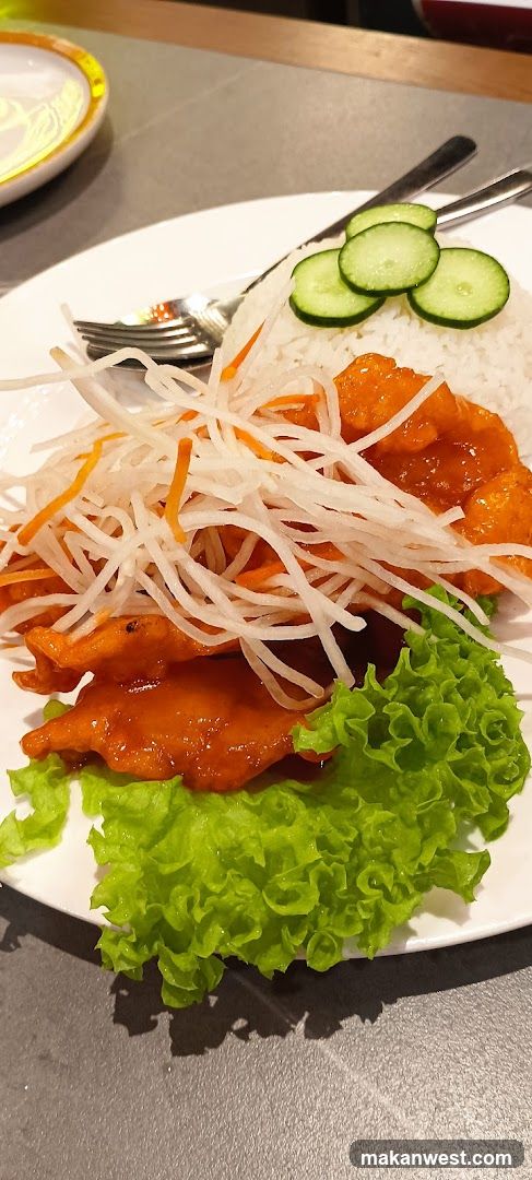 Chicken Fried Rice with Pickled Vegetables