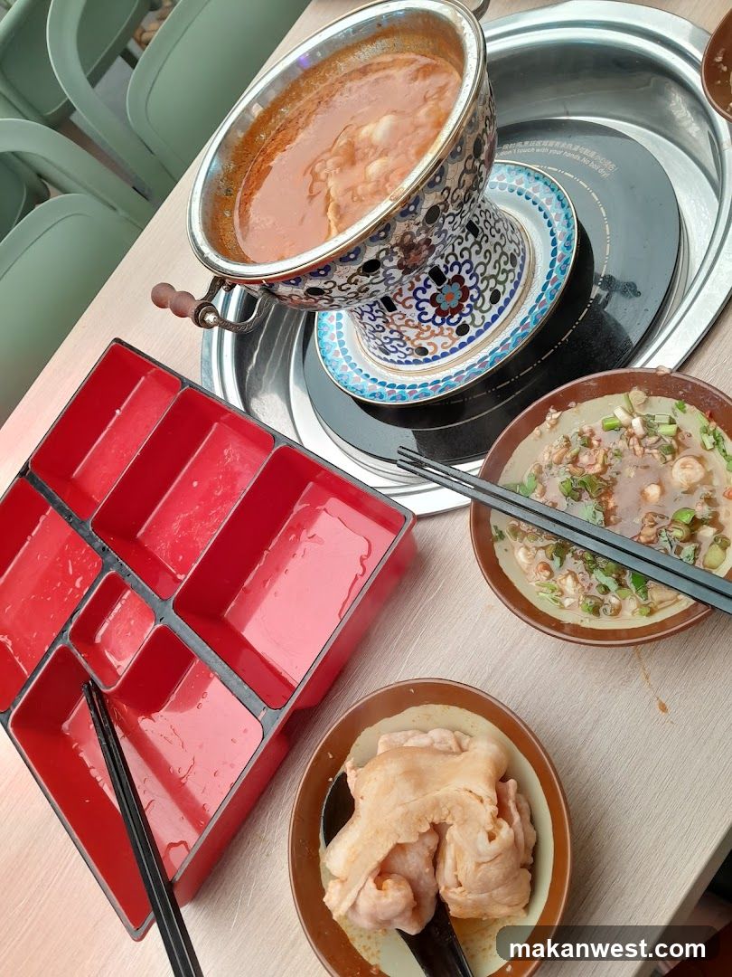 Wu Da Lang Old Hot Pot 武大郎老火锅