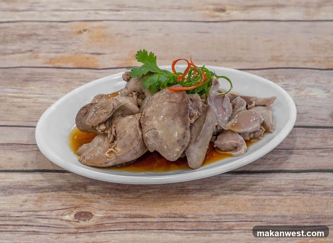 Steamed Chicken with Sauce