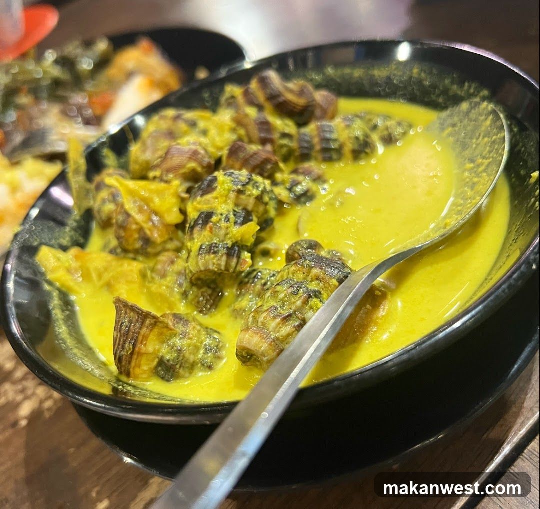 Curry Snails Dish