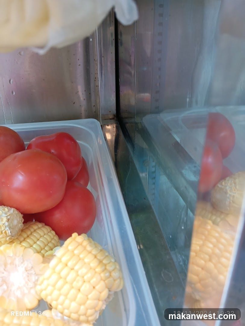 Refrigerated Produce Display