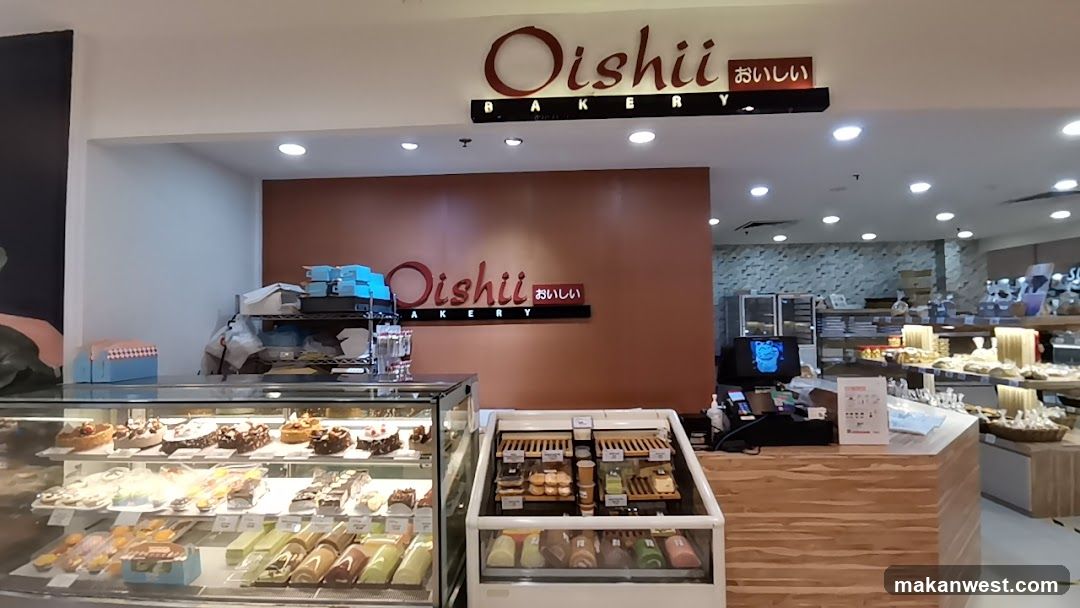 Oishi Bakery Interior