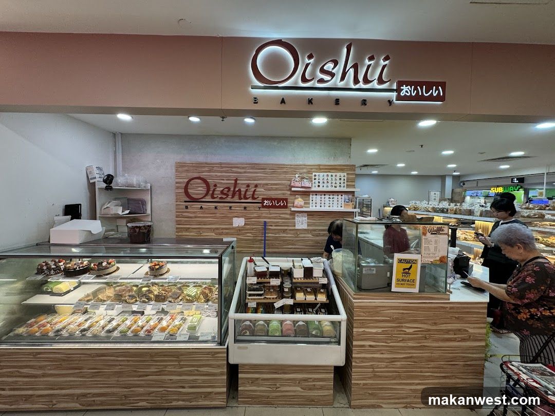 Oishii Bakery Interior