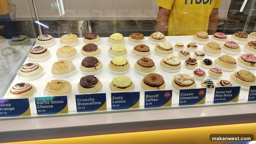 Cupcake Display Case