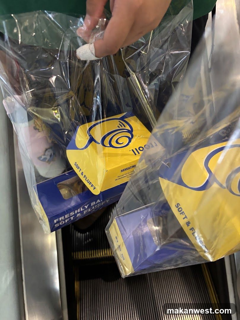 Rolls in plastic bags