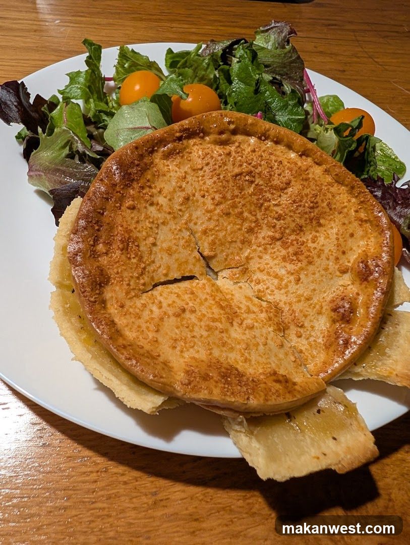 Pie with Salad