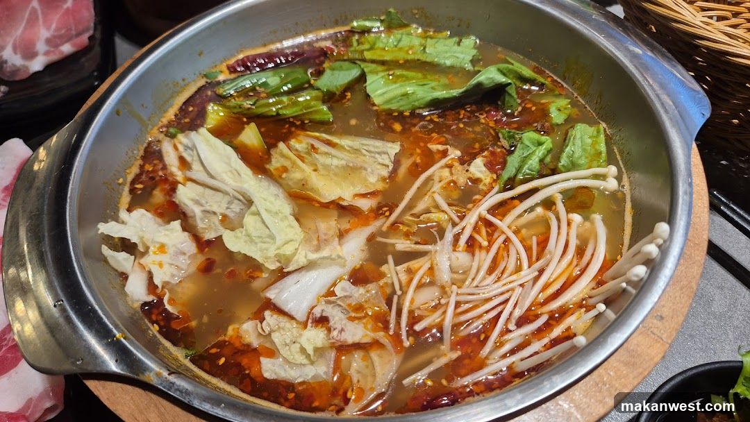 Spicy Hot Pot with Vegetables and Enoki Mushrooms
