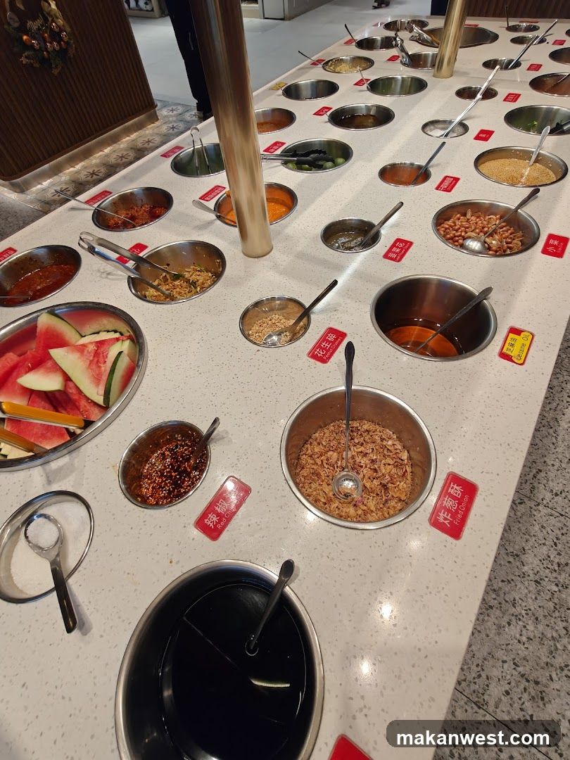 Hot Pot Seasoning Bar