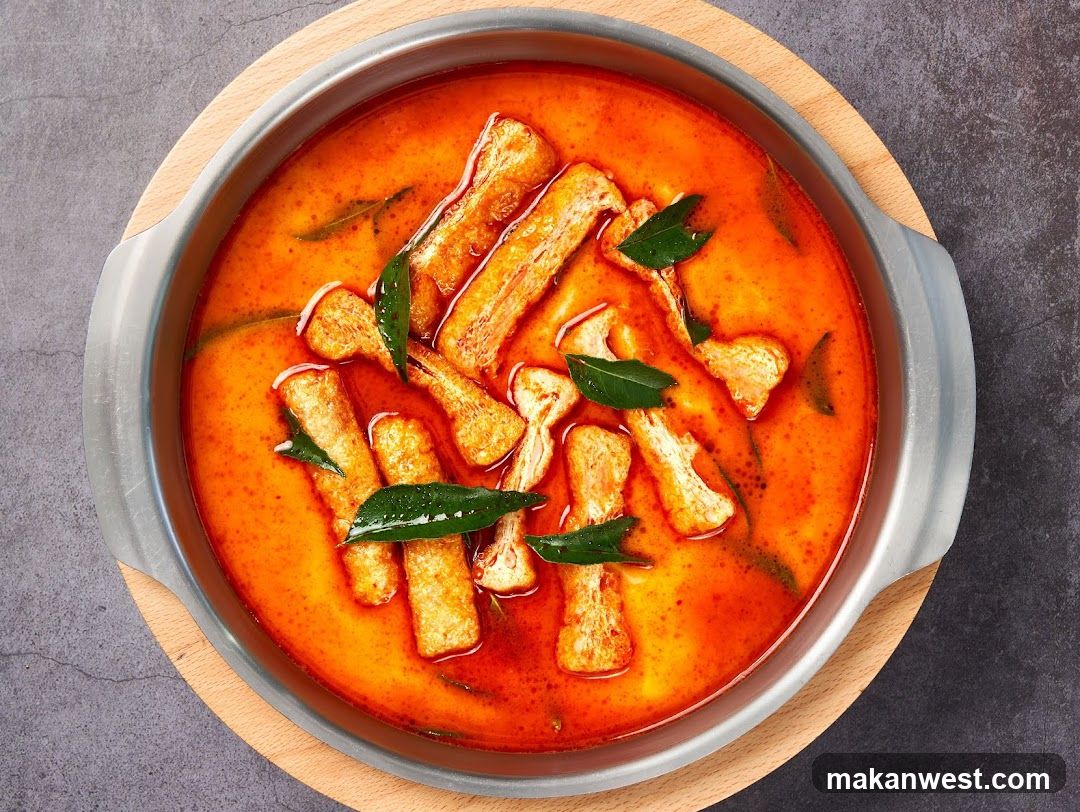 Curry with Tofu and Curry Leaves