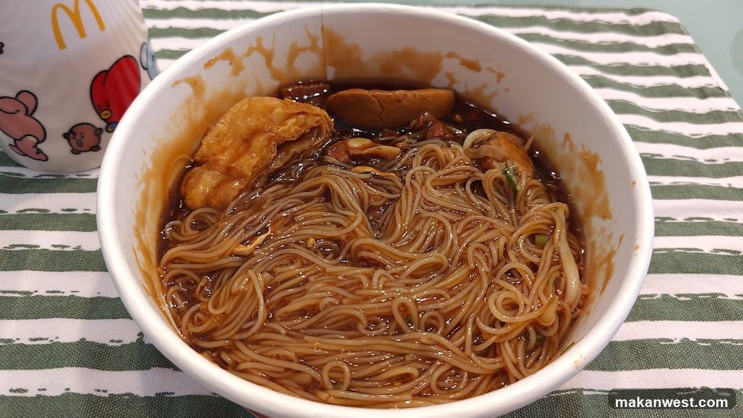 Noodle Bowl with Fried Dough
