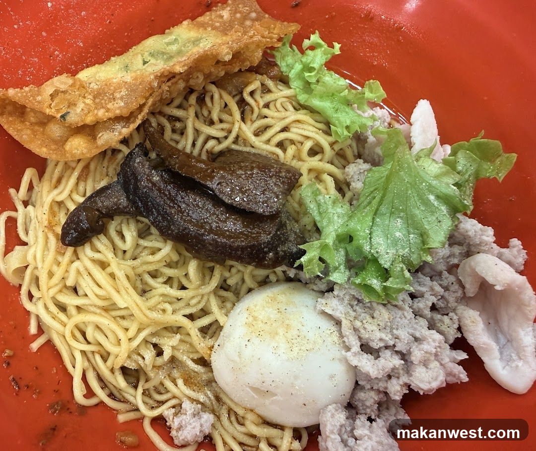 Noodle Bowl with Toppings