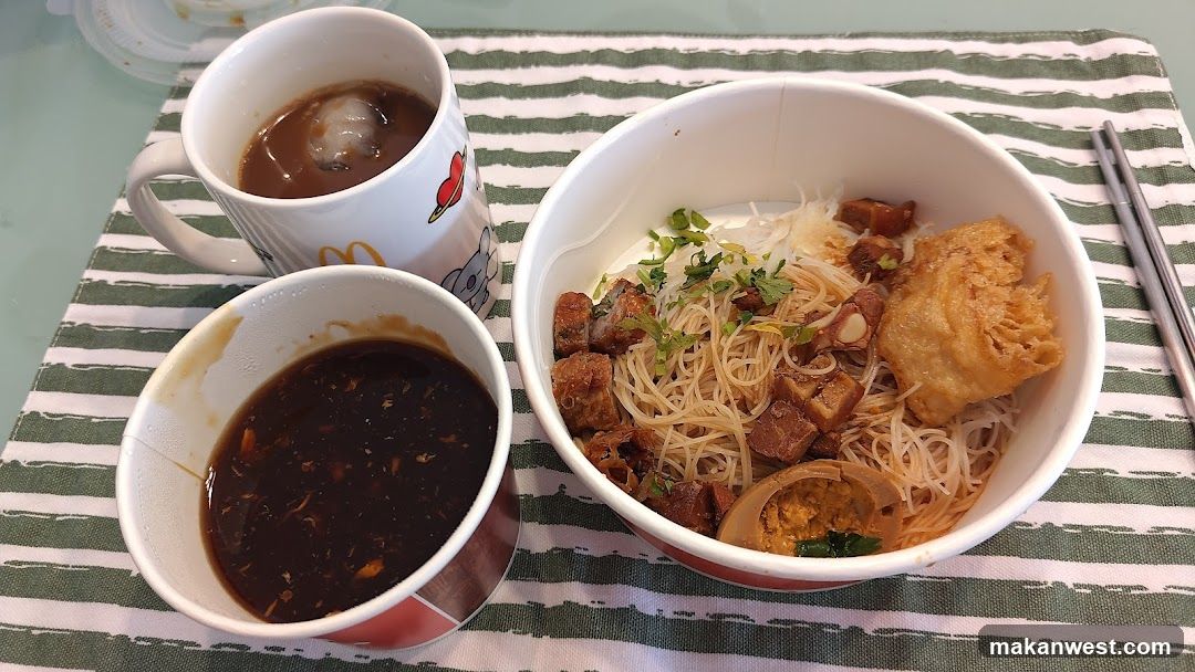 Noodle Meal with Sauce and Drink