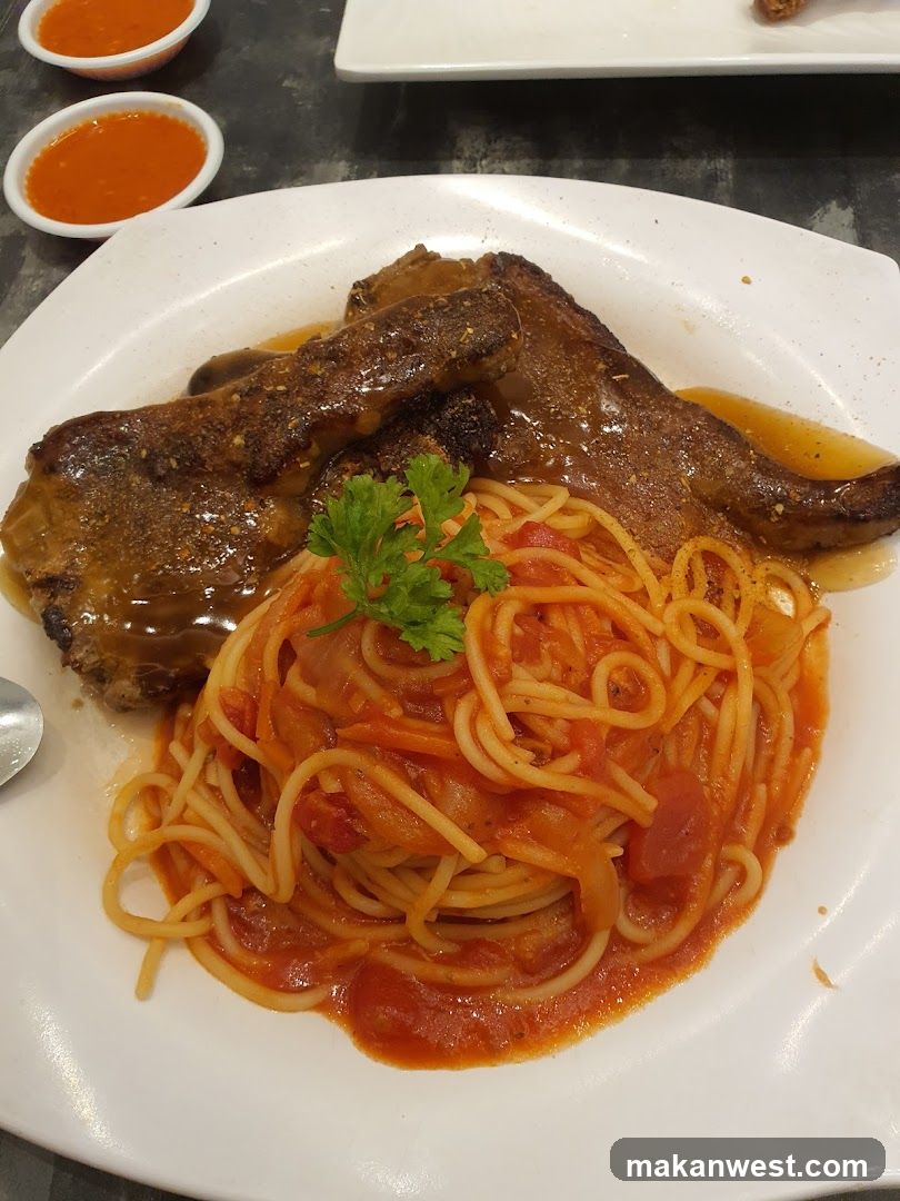 Spaghetti with Meat and Sauce
