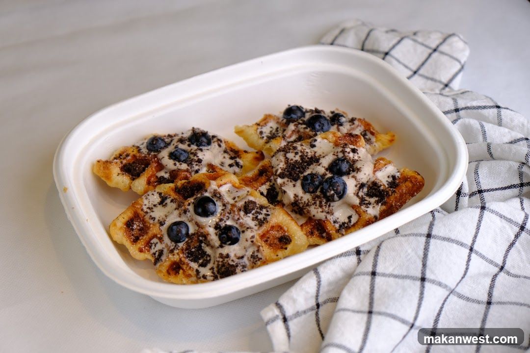 Blueberry Waffle Pizza