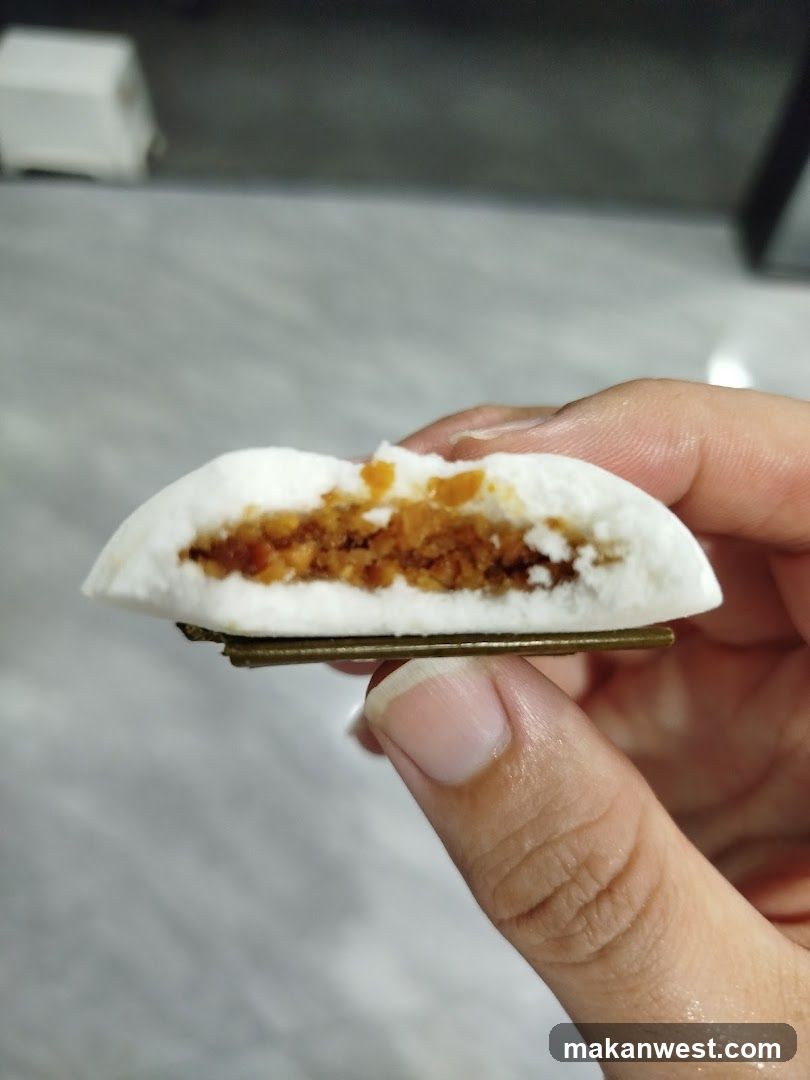 Chinatown Tan's Tutu Kueh