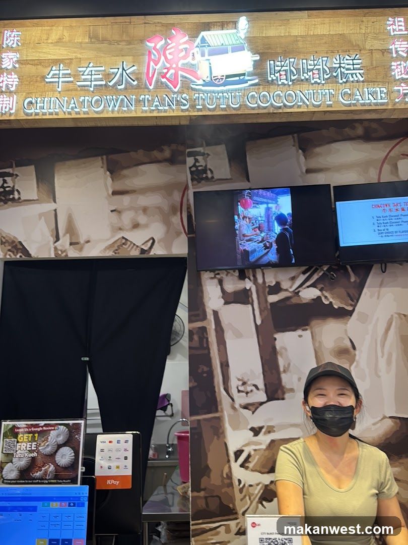 Chinatown Tan's Tutu Coconut Cake Store Interior