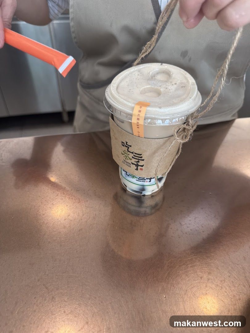 Beverage Cup with Straw