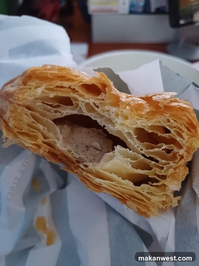 Flaky Pastry with Filling