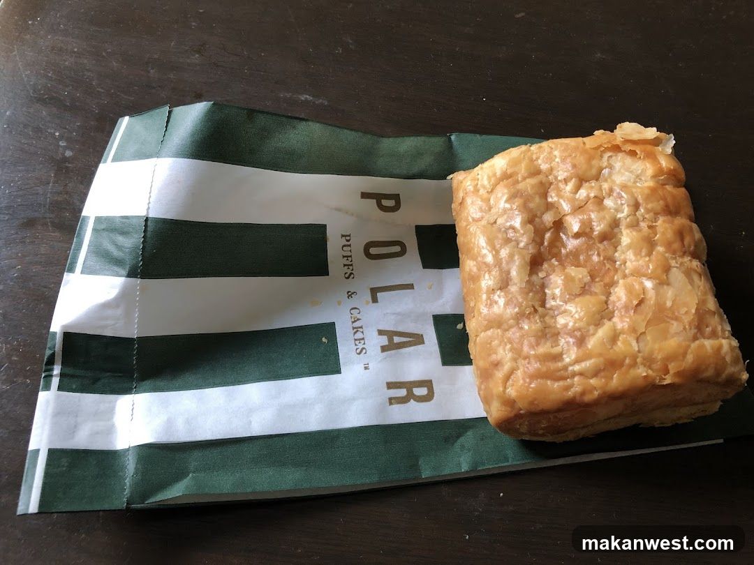 Polar Puffs & Cakes pastry