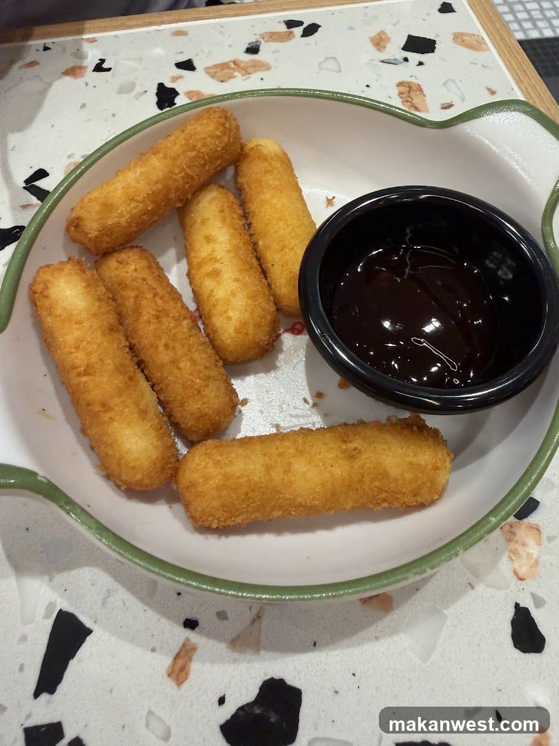 Fried Snacks with Dip