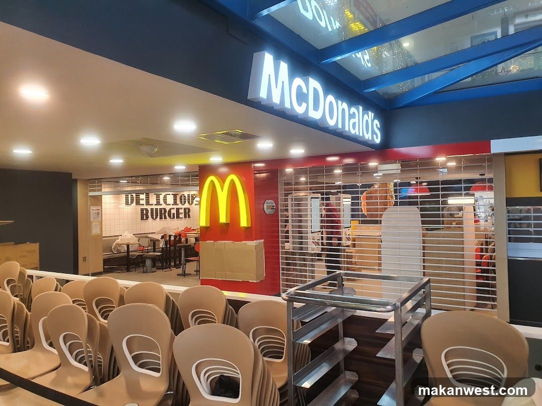 McDonald's Interior View