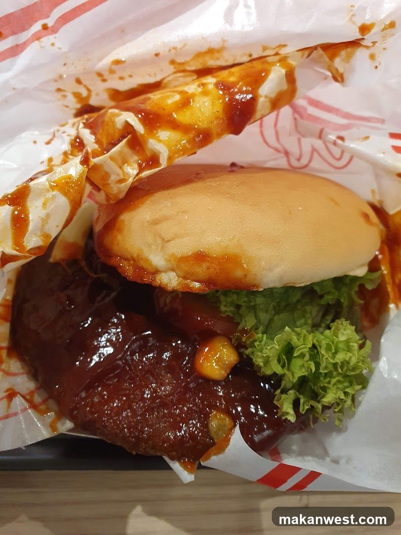 Spicy Burger with Fries