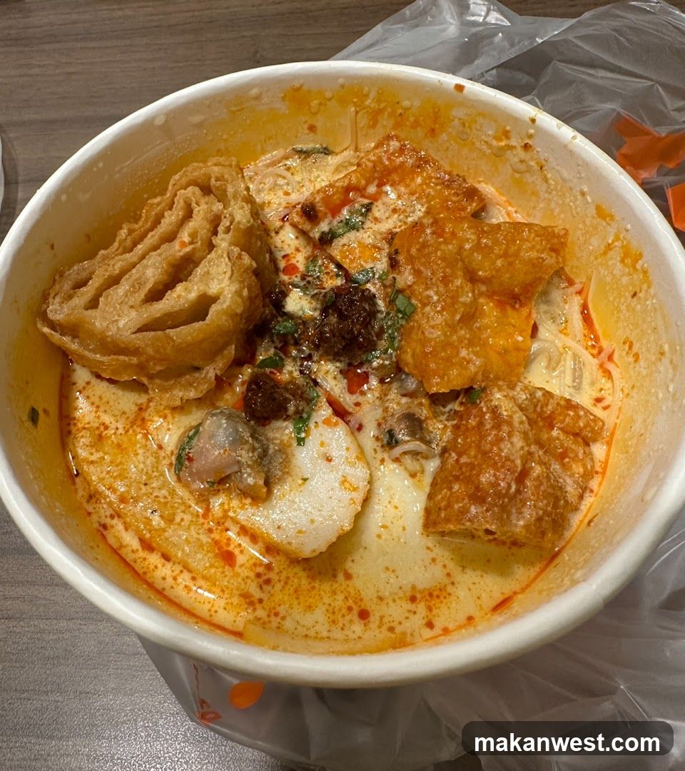 Spicy Noodle Bowl with Tofu Puffs