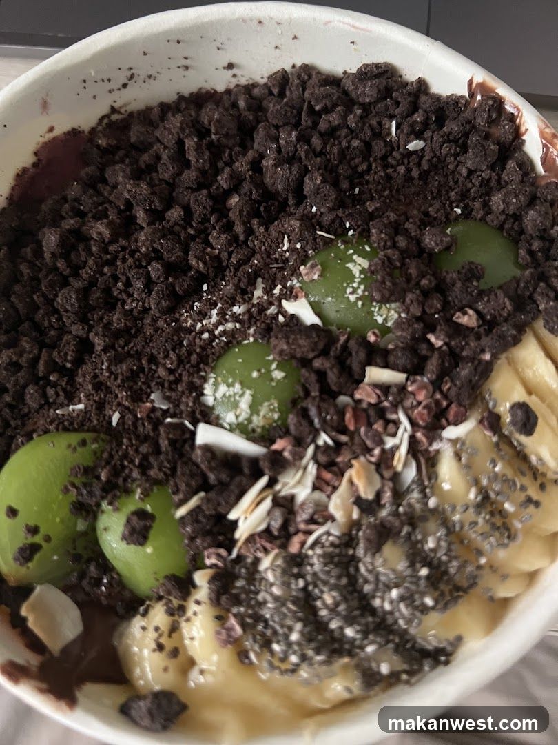 Acai Bowl with Toppings