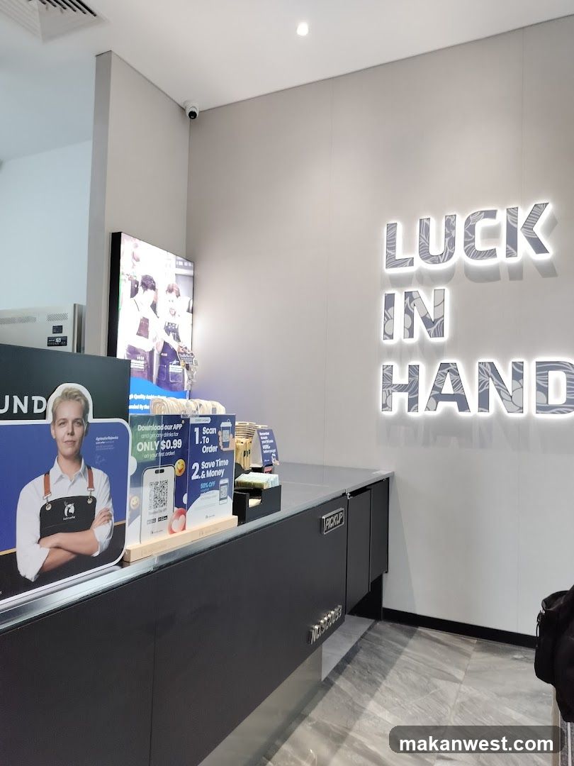 Luck In Hand Interior View