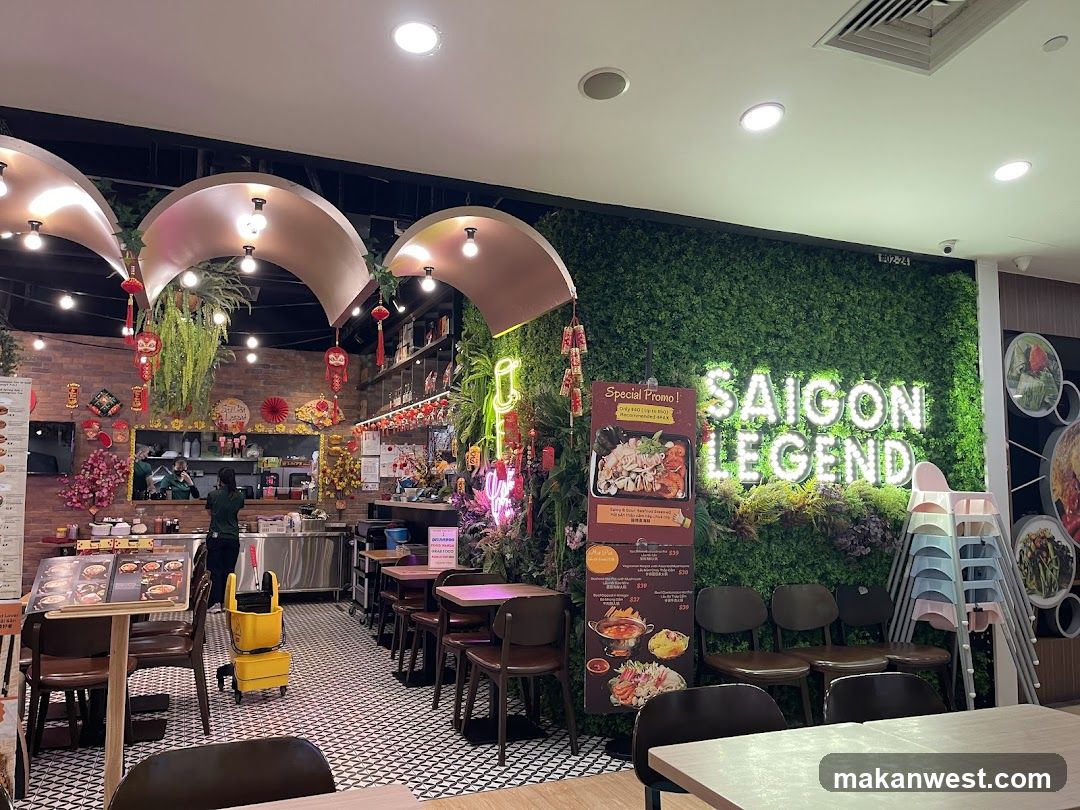 Saigon Legend Interior