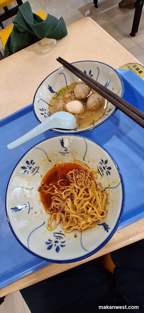 Noodle and Soup Bowl