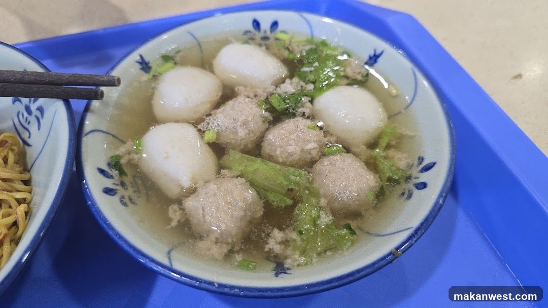 Fish Ball Soup with Noodles