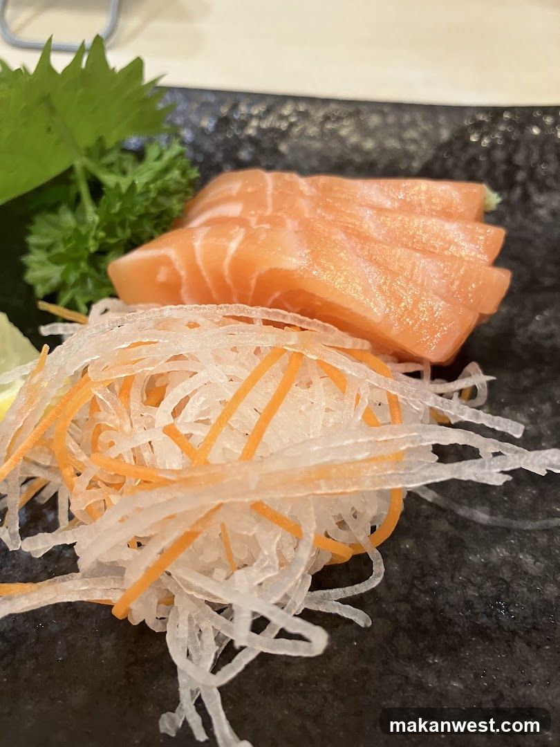 Sashimi Platter with Garnish