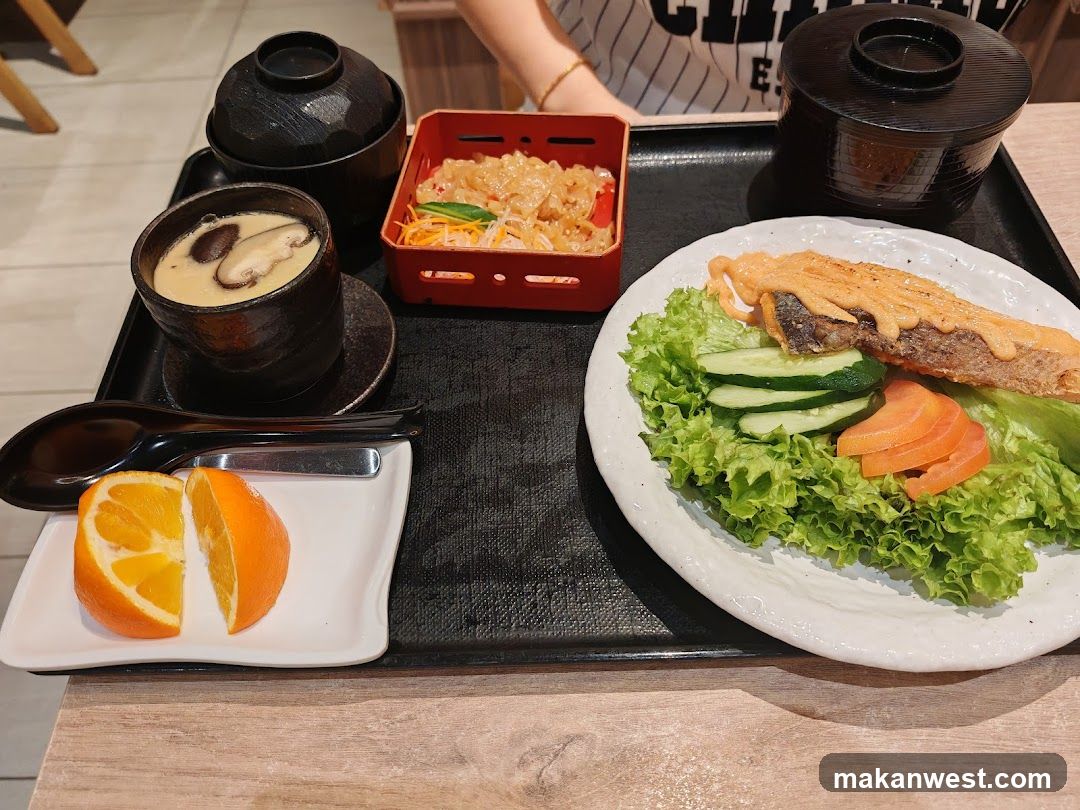Japanese Meal Tray