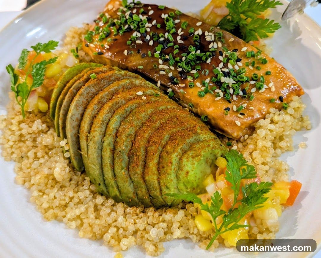Savory Quinoa Bowl with Salmon and Avocado