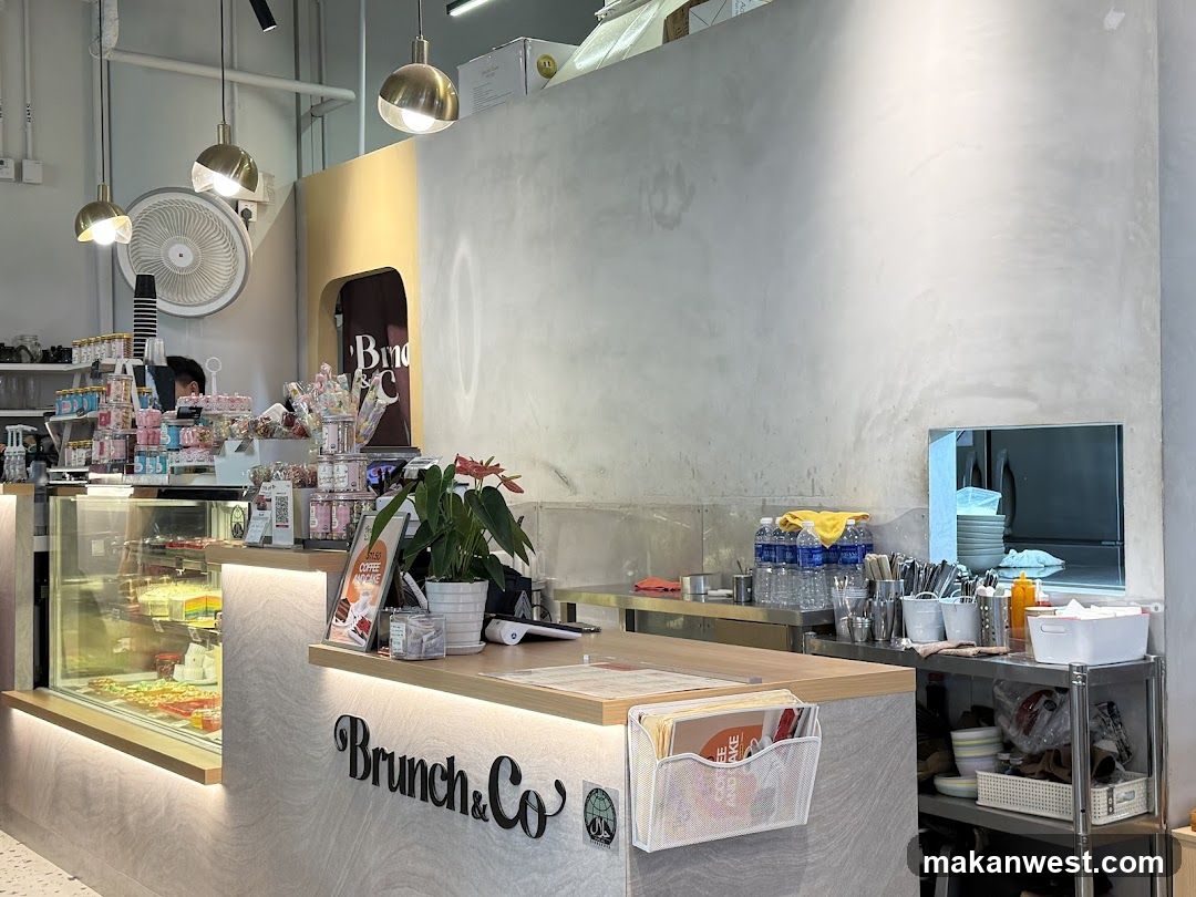 Brunch & Co Interior View