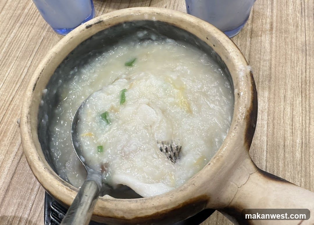 Congee in Clay Pot