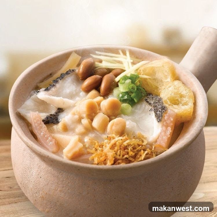 Steaming Clay Pot Soup with Tofu and Vegetables