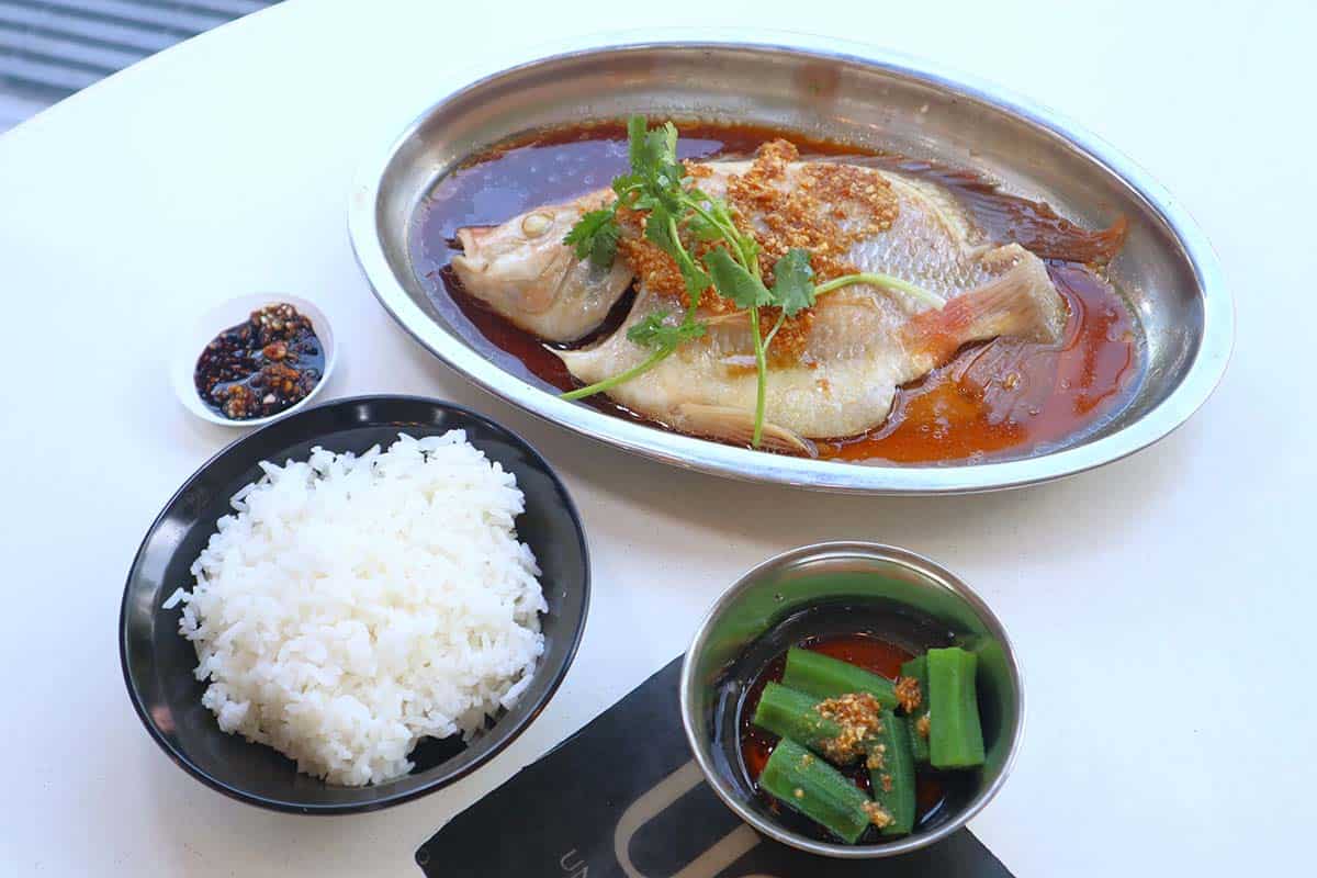 HK-style steamed red tilapia fish set with rice and lady's finger at He He Fish in Jurong West, priced at SGD 6.50
