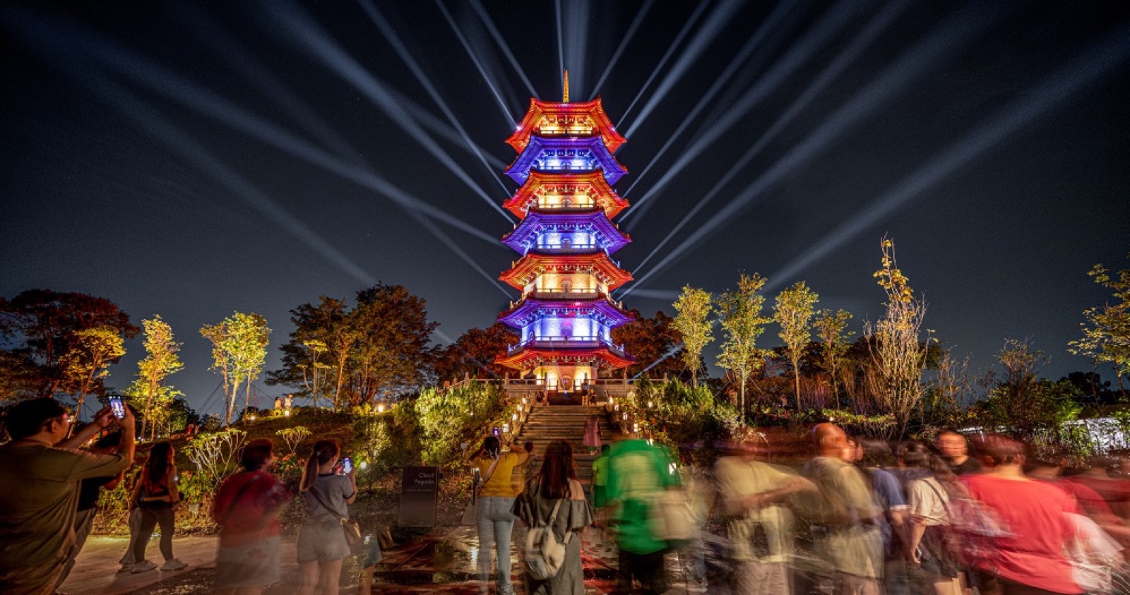Cloud Pagoda light show A Love That Endures Time at Chinese Garden Jurong Lake Gardens